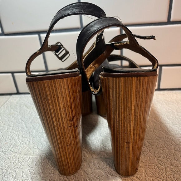 Vintage platform wooden heels goody two shoes  size 7 brown SUPER RARE !!! - Picture 7 of 11